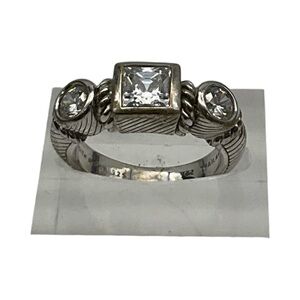 Judith Ripka Sterling Silver Cz Ring Size 6.25‎